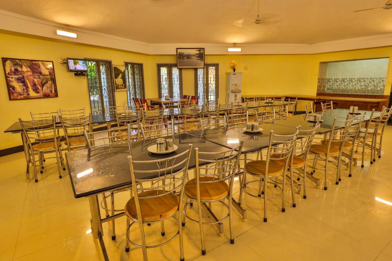 Hotel Tamilnadu, Courtallam I Кутталам Екстер'єр фото