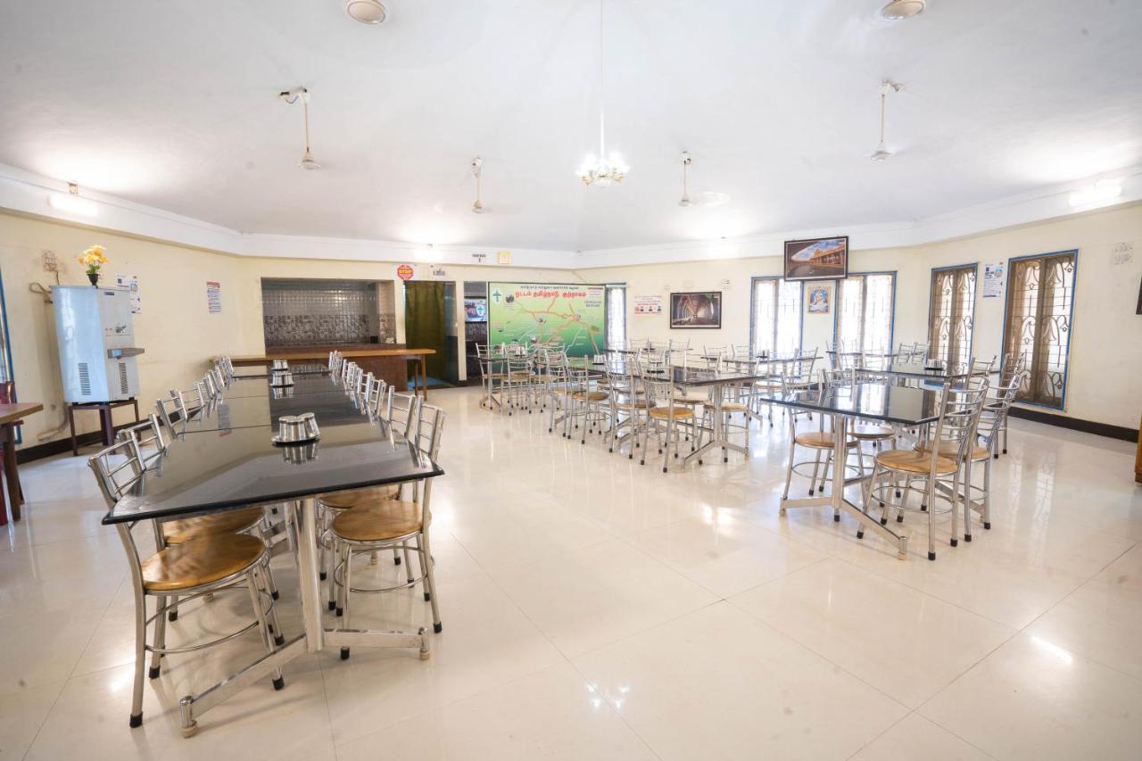 Hotel Tamilnadu, Courtallam I Кутталам Екстер'єр фото