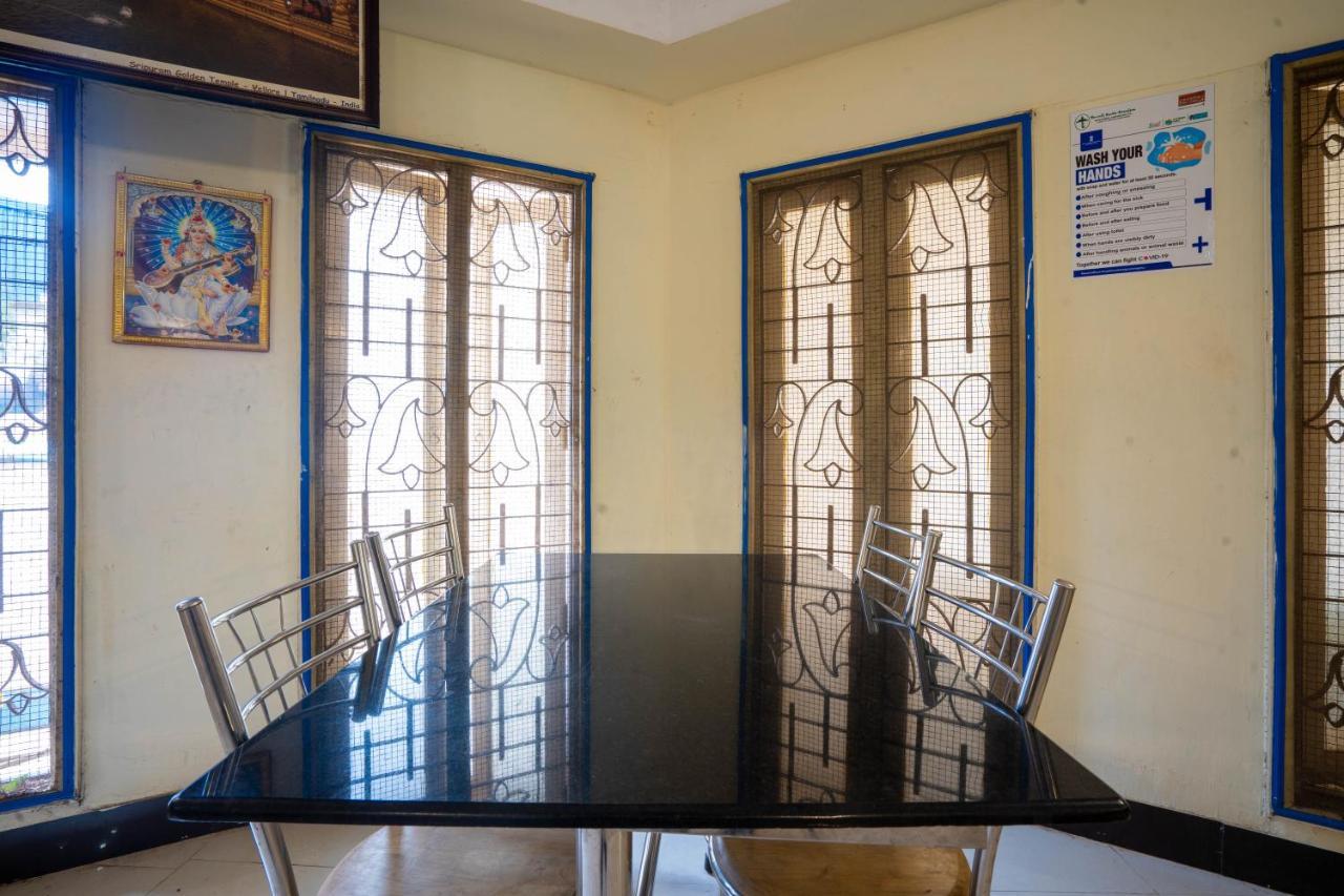 Hotel Tamilnadu, Courtallam I Кутталам Екстер'єр фото
