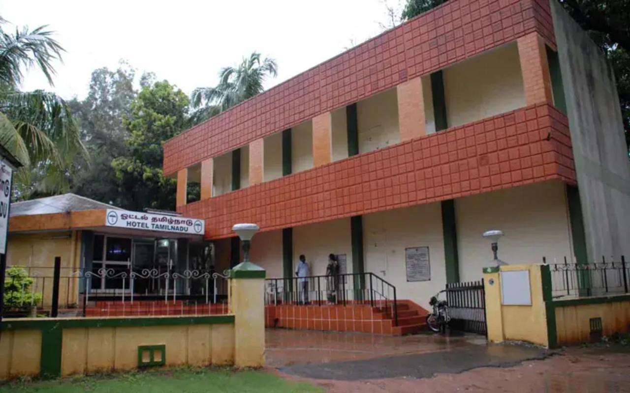 Hotel Tamilnadu, Courtallam I Кутталам Екстер'єр фото